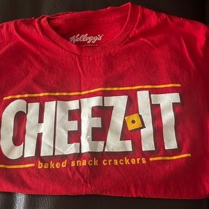 Cheez-It Logo T Shirt - Small